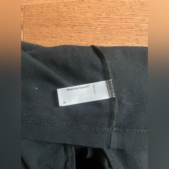 America Apparel mock turtleneck crop top - Picture 2 of 2